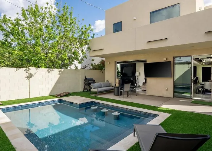 Ferienhaus New Modern 3br & Loft- Heated Pool, Near Airport Phoenix